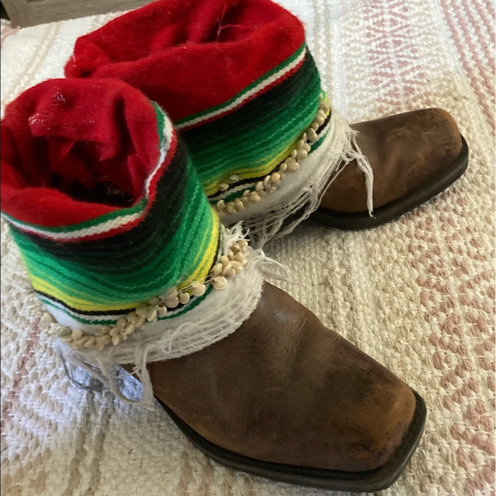 Upcycle boots